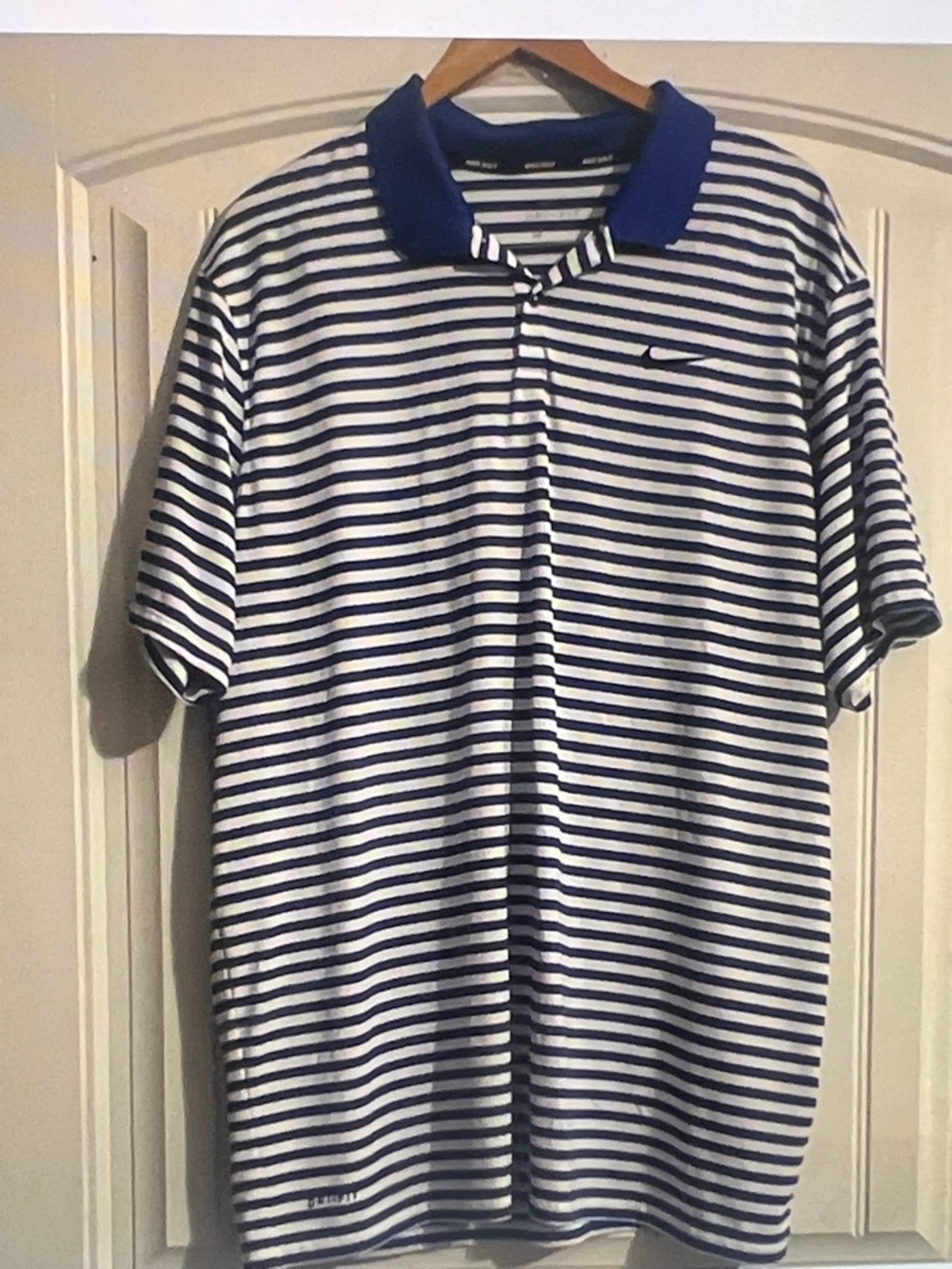 Nike Men's Blue and White Striped Polo